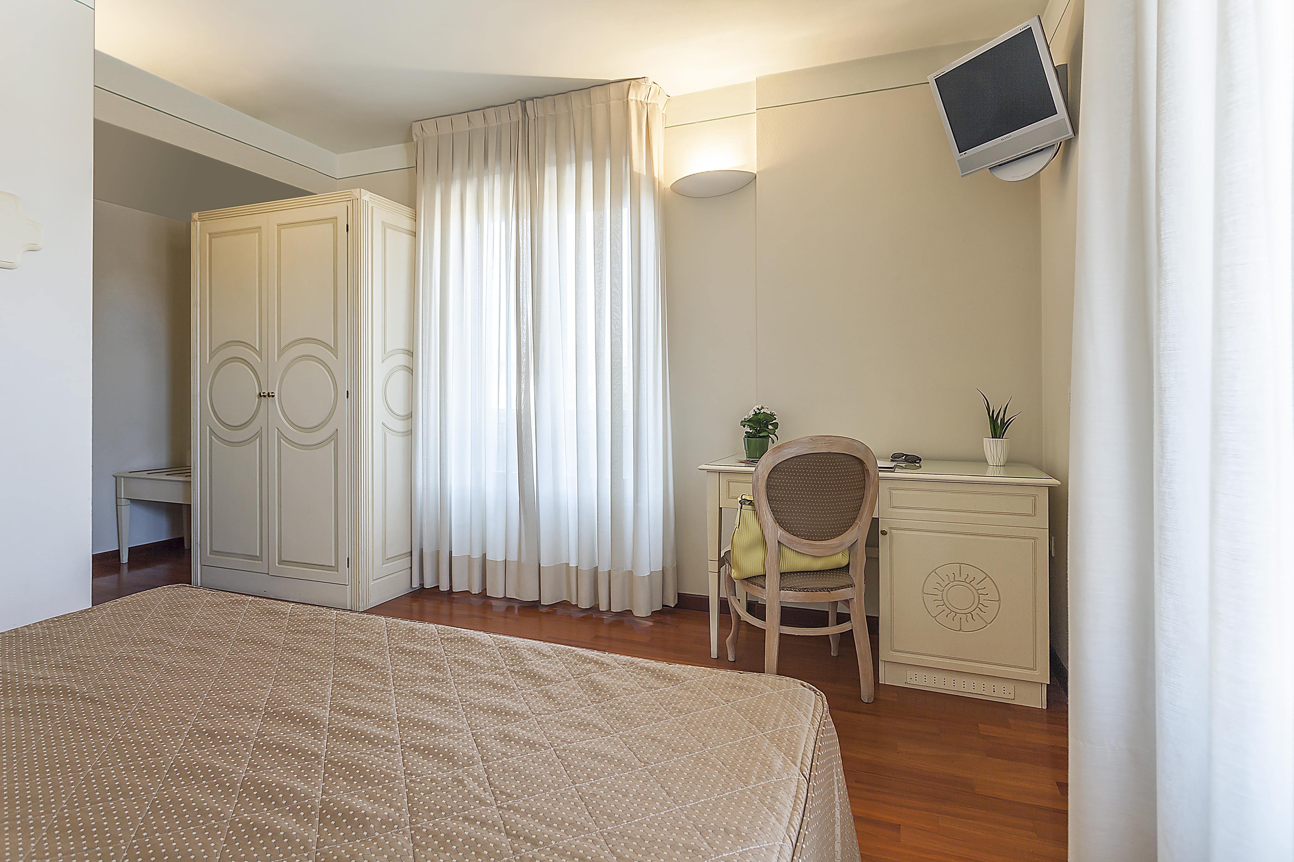 Grand Bonanno 4* Pise